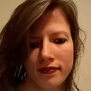 Meet your Posher, Leanne